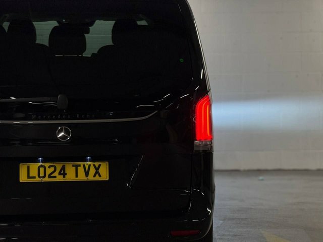 Mercedes-Benz V Class V 220 D Amg Premium Extra-long Grey #83