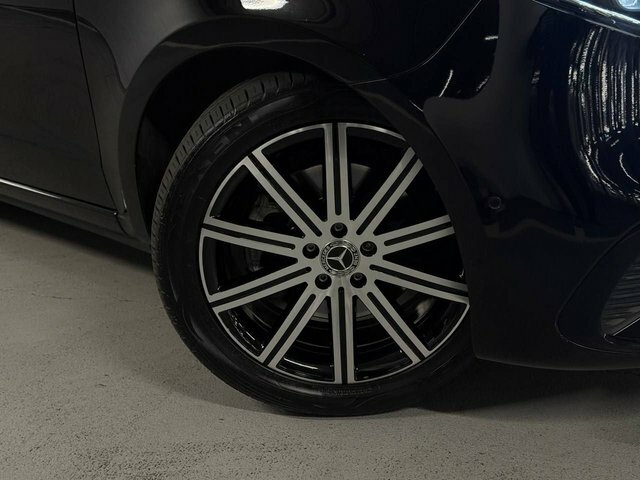Mercedes-Benz V Class V 220 D Amg Premium Extra-long Grey #75