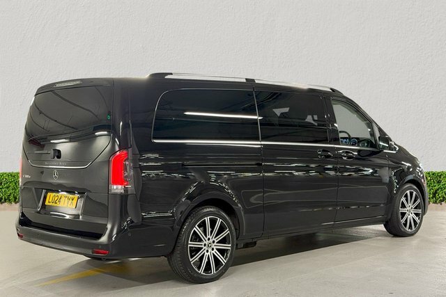 Mercedes-Benz V Class V 220 D Amg Premium Extra-long Grey #7