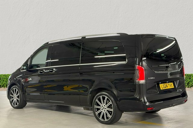 Mercedes-Benz V Class 2.0 V300d Sport Mpv G-tronic Euro 6 S Black #5