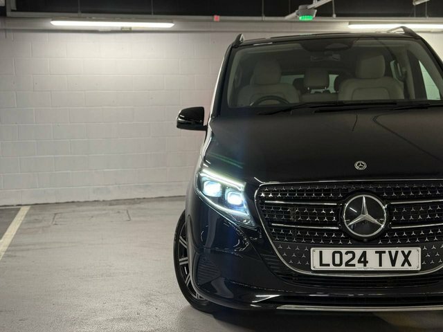 Mercedes-Benz V Class V 220 D Amg Premium Extra-long Grey #66