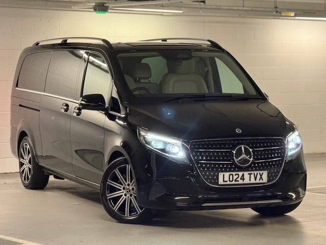 Mercedes-Benz V Class V 220 D Amg Premium Extra-long Grey #62