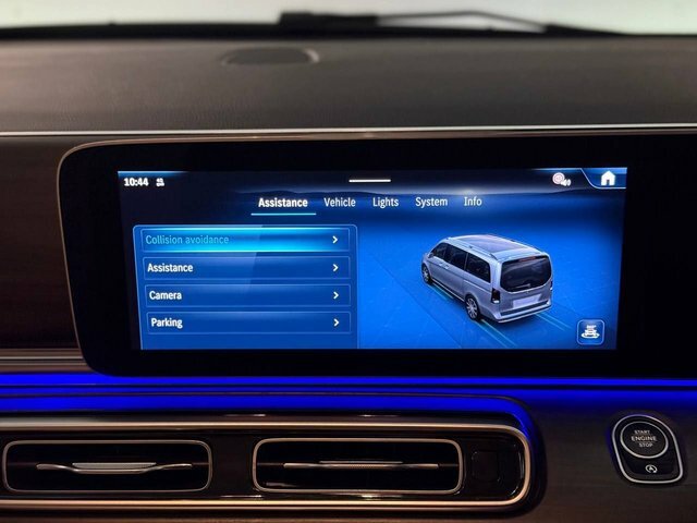 Mercedes-Benz V Class V 220 D Amg Premium Extra-long Grey #52