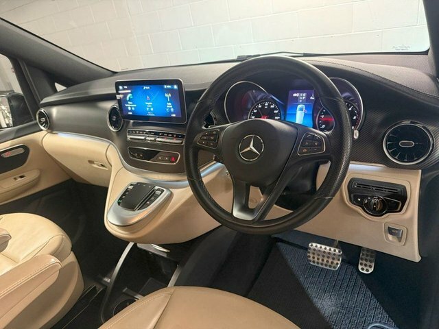 Mercedes-Benz V Class V 300 D Avantgarde Extra Long Grey #11