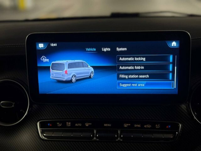 Mercedes-Benz V Class V 300 D Avantgarde Extra Long Grey #40