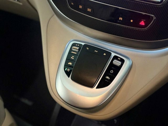Mercedes-Benz V Class V 300 D Avantgarde Extra Long Grey #55
