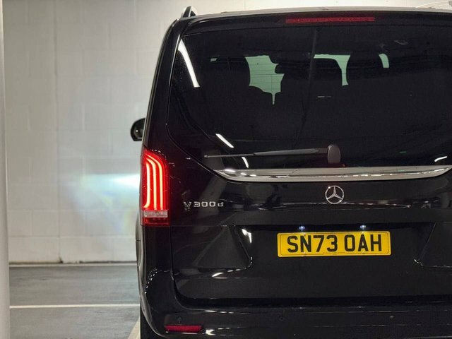 Mercedes-Benz V Class V 300 D Avantgarde Extra Long Grey #79