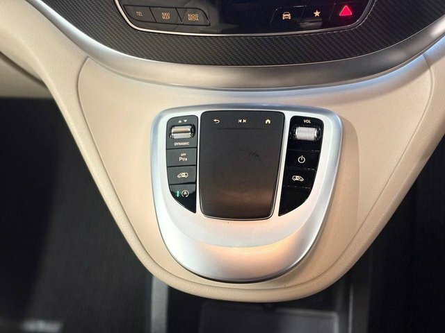 Mercedes-Benz V Class V 300 D Avantgarde Extra Long Grey #54
