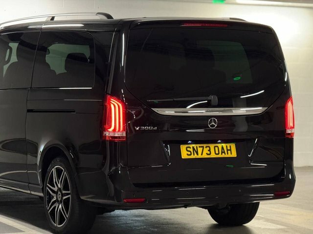 Mercedes-Benz V Class V 300 D Avantgarde Extra Long Grey #83