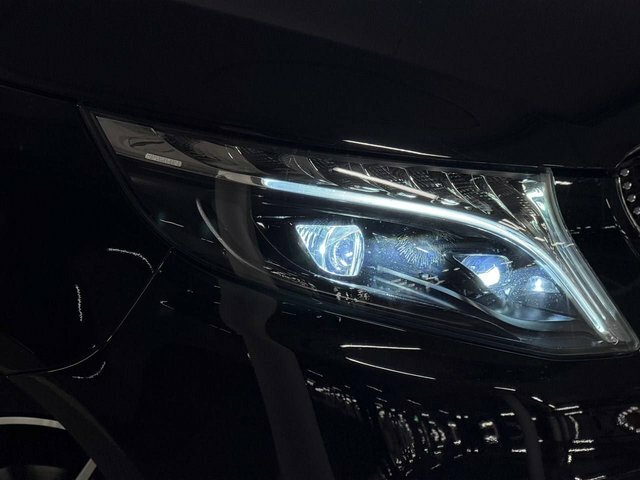 Mercedes-Benz V Class V 300 D Avantgarde Extra Long Grey #75