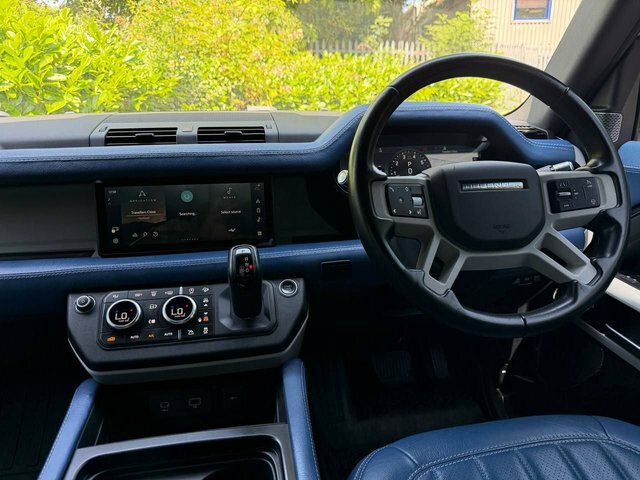 Land Rover Defender 3.0 Hard Top Se 246 Bhp Grey #24