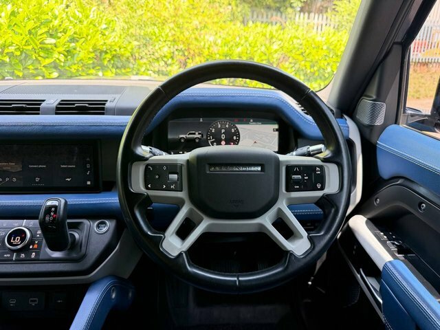 Land Rover Defender 3.0 Hard Top Se 246 Bhp Grey #33