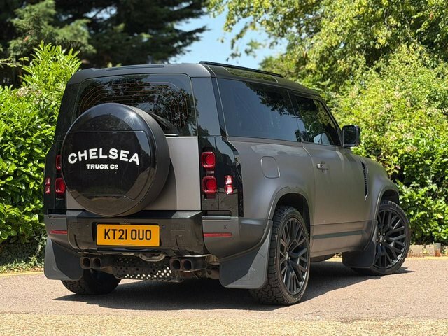 Land Rover Defender 3.0 Hard Top Se 246 Bhp Grey #96