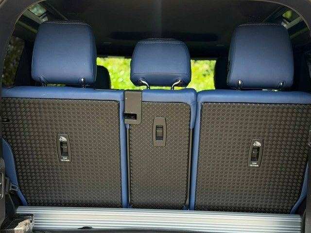 Land Rover Defender 3.0 Hard Top Se 246 Bhp Grey #41