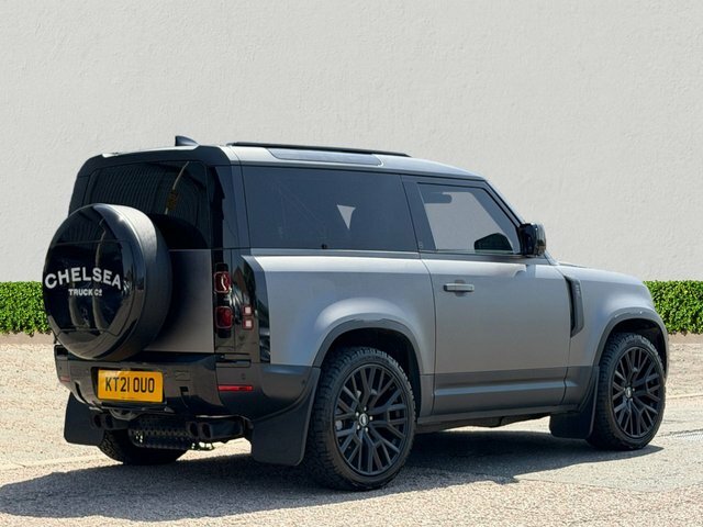 Land Rover Defender 3.0 Hard Top Se 246 Bhp Grey #7