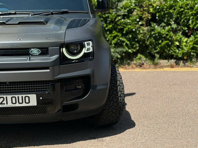 Land Rover Defender 3.0 Hard Top Se 246 Bhp Grey #84
