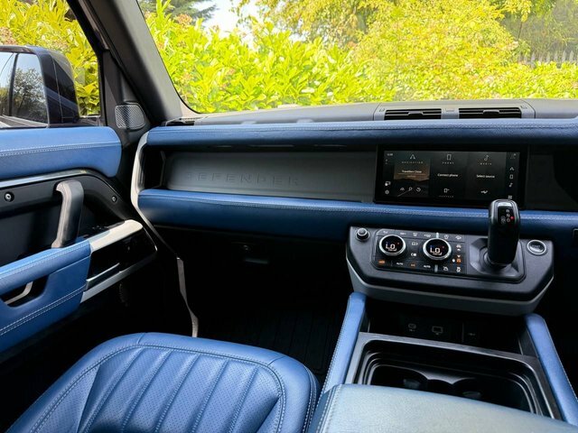 Land Rover Defender 3.0 Hard Top Se 246 Bhp Grey #29