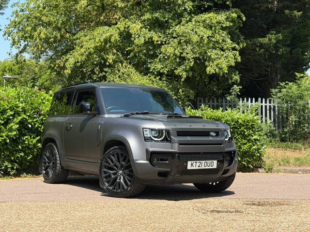 Land Rover Defender 3.0 Hard Top Se 246 Bhp Grey #81