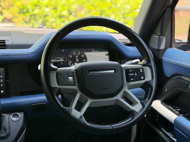 Land Rover Defender 3.0 Hard Top Se 246 Bhp Grey #20