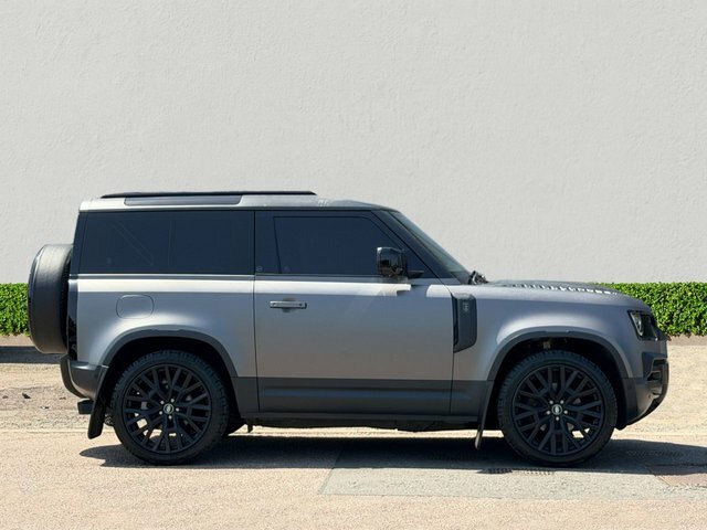 Land Rover Defender 3.0 Hard Top Se 246 Bhp Grey #8