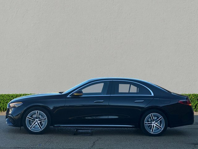 Mercedes-Benz E Class 2.0 E300e 25.4Kwh Amg Line Advanced Saloon P KE24FPX Black #4