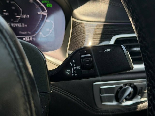 BMW 7 Series 745Le Xdrive Blue #47