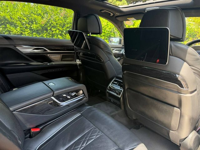 BMW 7 Series 745Le Xdrive Blue #16