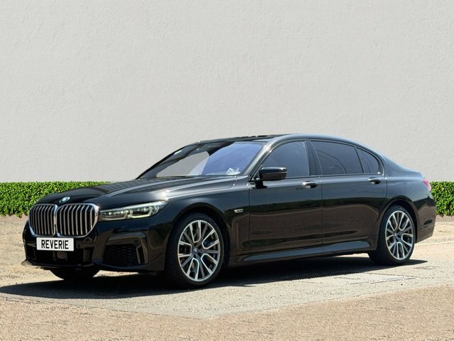 BMW 7 Series 3.0 745Le 12Kwh M Sport Saloon Plug-in Black #3