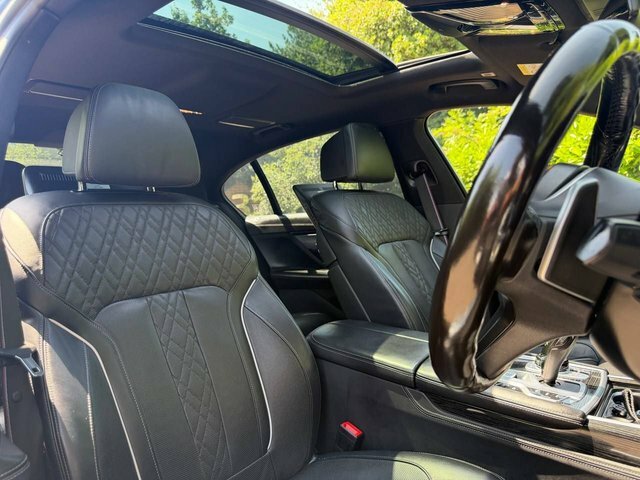 BMW 7 Series 745Le Xdrive Blue #14