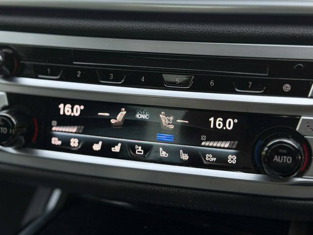 BMW 7 Series 745Le Xdrive Blue #54