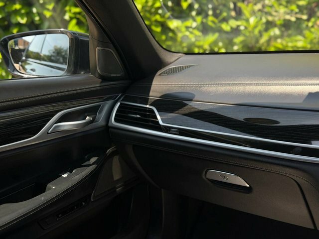 BMW 7 Series 745Le Xdrive Blue #35