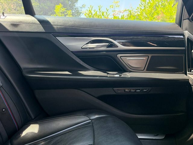 BMW 7 Series 745Le Xdrive Blue #28
