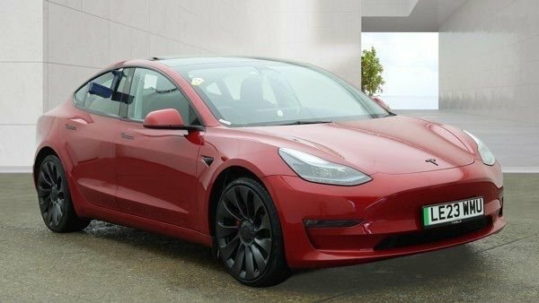 Tesla Model 3 Dual Motor Performance Saloon Red