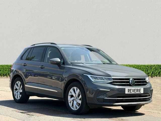 Volkswagen Tiguan 1.5 Tsi Life Suv Dsg Euro 6 Ss 150 Grey