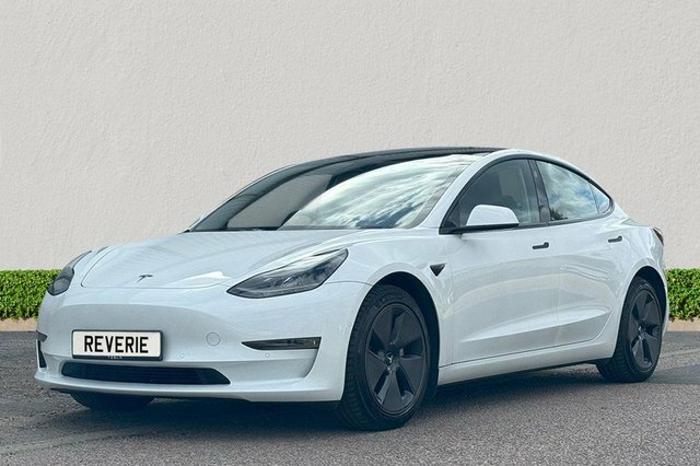 Tesla Model 3 Dual Motor Long Range Saloon 4 White #3