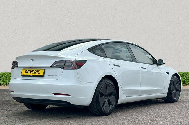 Tesla Model 3 Dual Motor Long Range Saloon 4 White #5