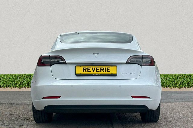 Tesla Model 3 Dual Motor Long Range Saloon 4 White #6