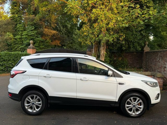 Ford Kuga 2018 1.5 Tdci Titanium Suv Euro YL68CUY White #5