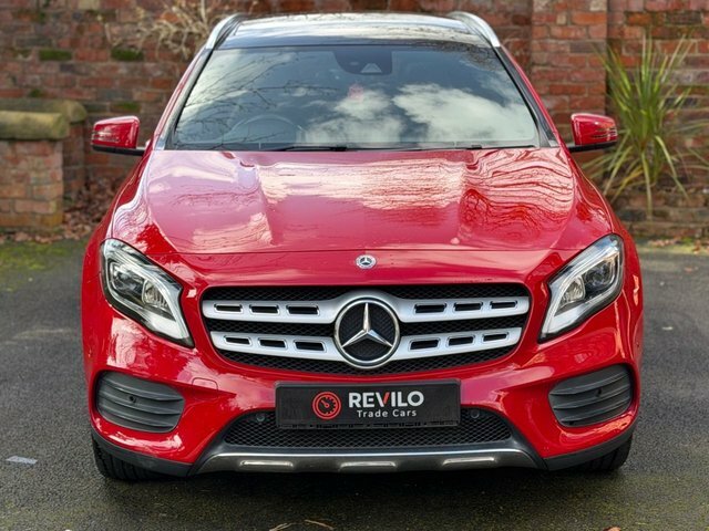 Mercedes-Benz GLA Class 2017 2.1 Gla200d Amg Line Premium Plus Suv D Red #3