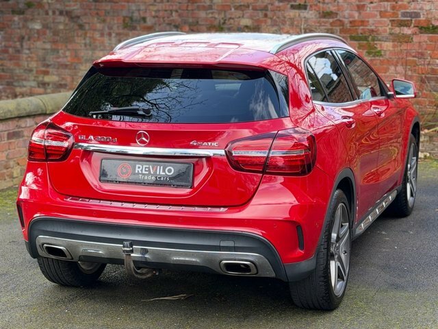 Mercedes-Benz GLA Class 2017 2.1 Gla200d Amg Line Premium Plus Suv D Red #5