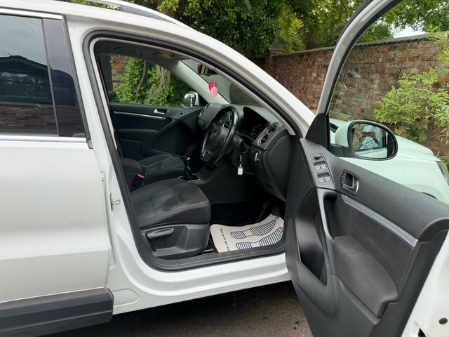 Volkswagen Tiguan Tdi Bluemotion Tech Match White #9