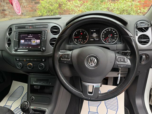 Volkswagen Tiguan Tdi Bluemotion Tech Match White #11