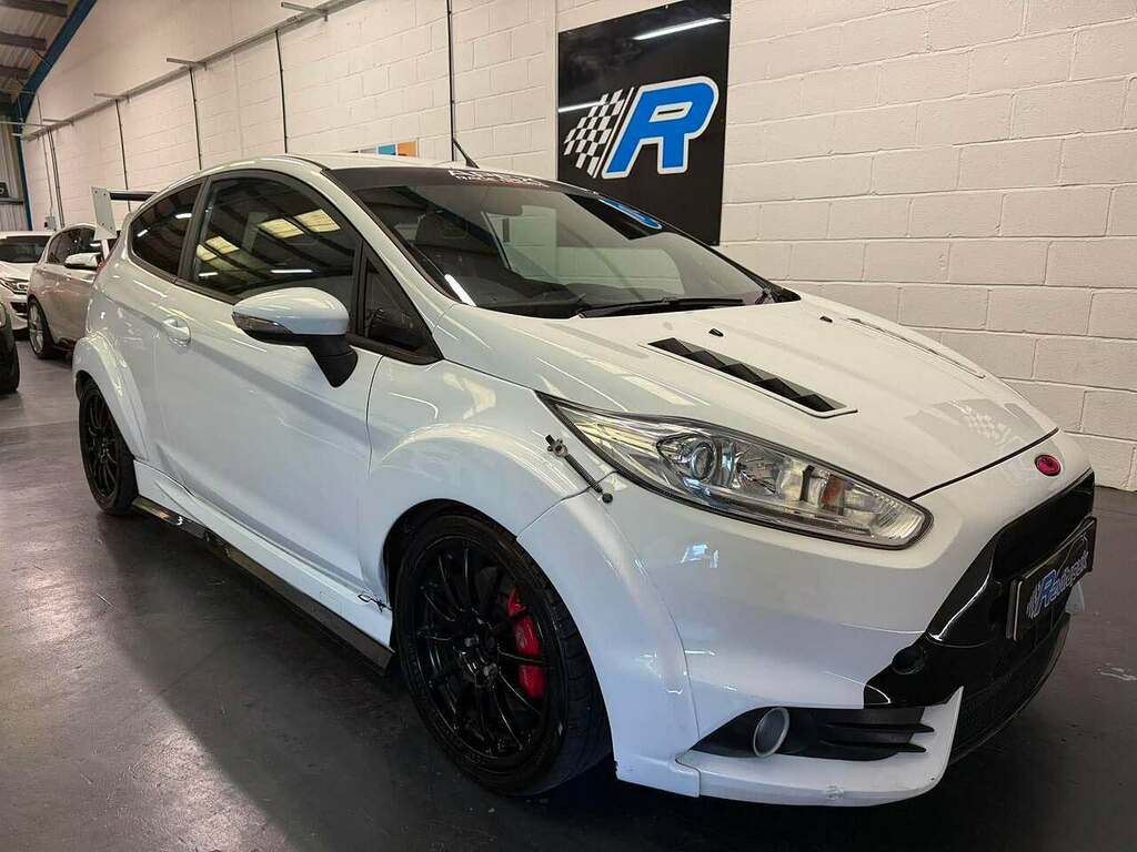 Ford Fiesta T Ecoboost St-2