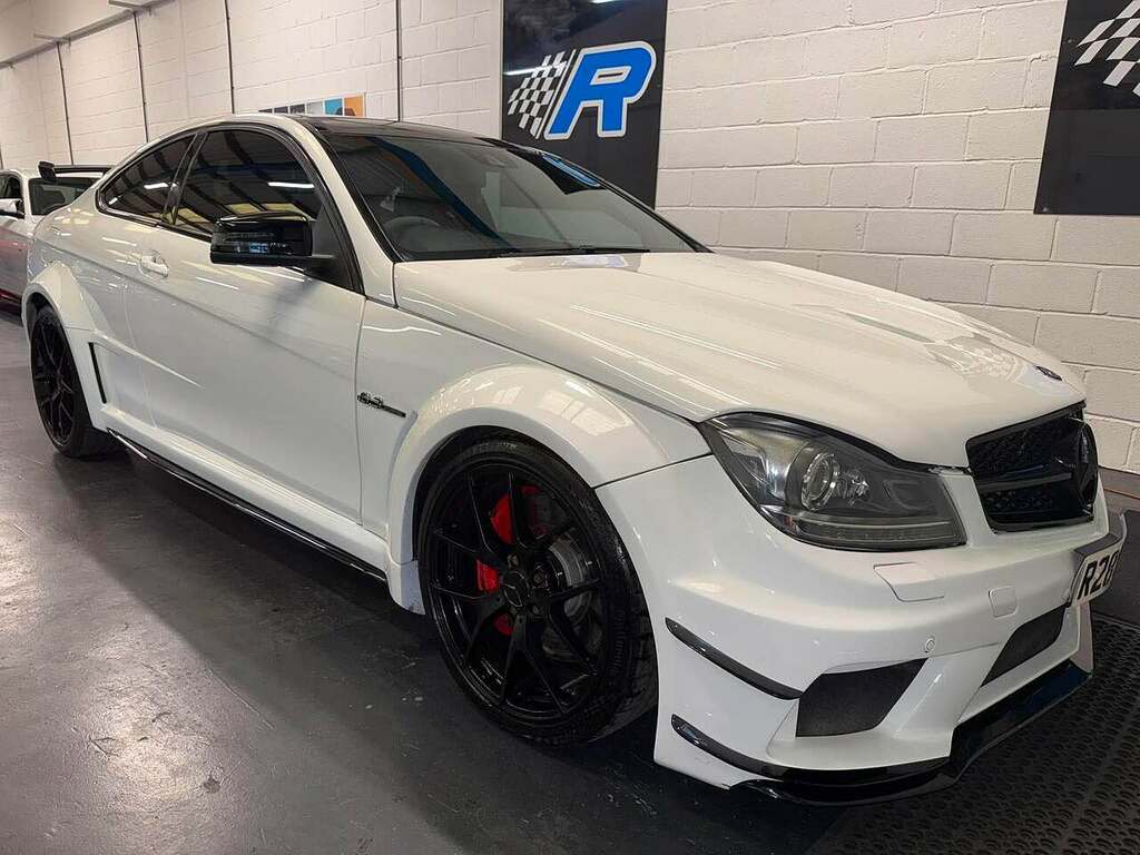Mercedes-Benz C Class C63 V8 Amg Edition 507