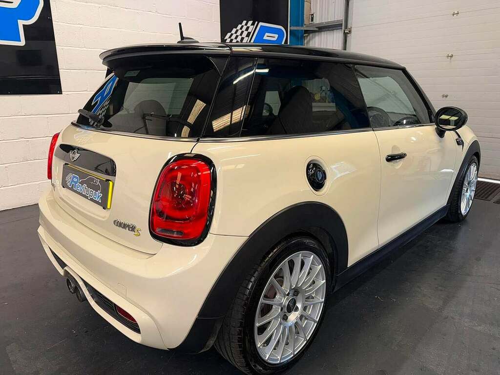 Mini Hatch Cooper S PL17GKA White #4