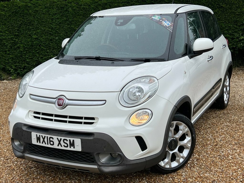 Fiat 500L 1.3L Trekking White #2