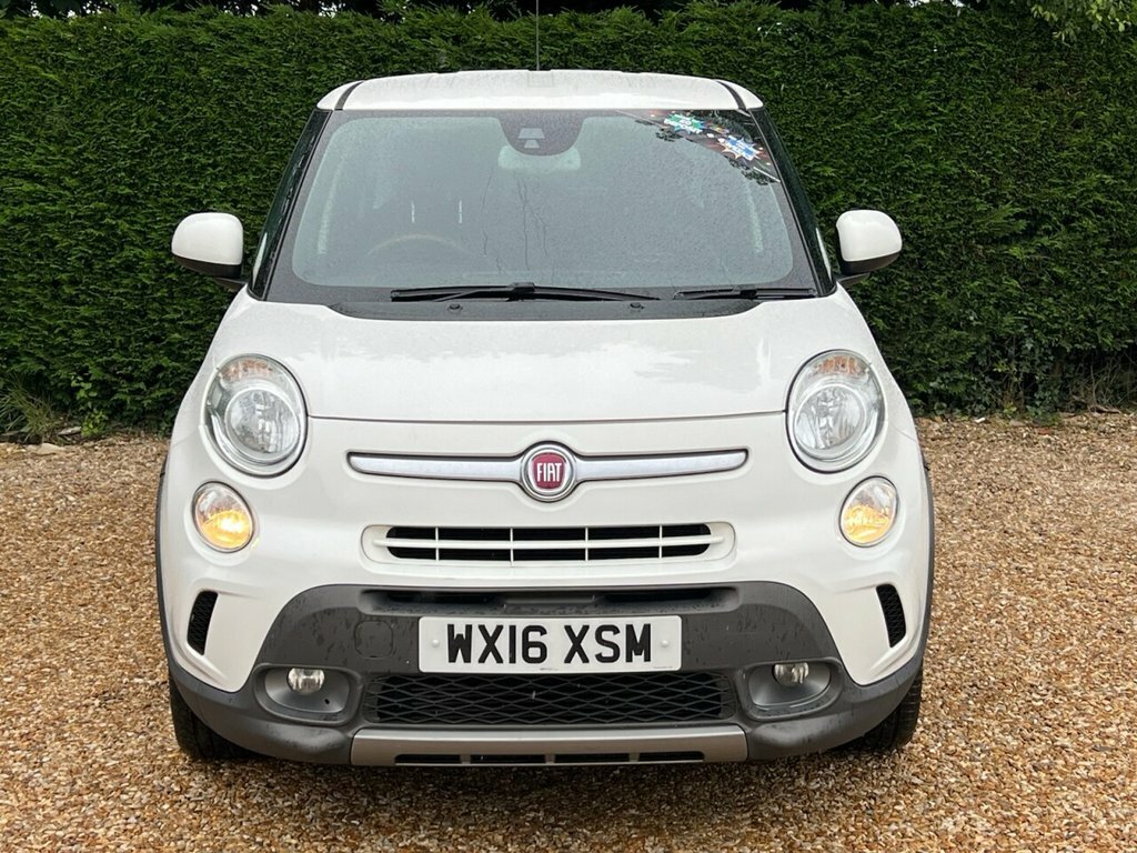 Fiat 500L 1.3L Trekking White #3