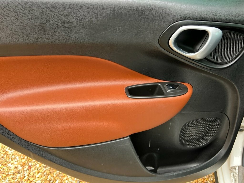Fiat 500L Grey #18
