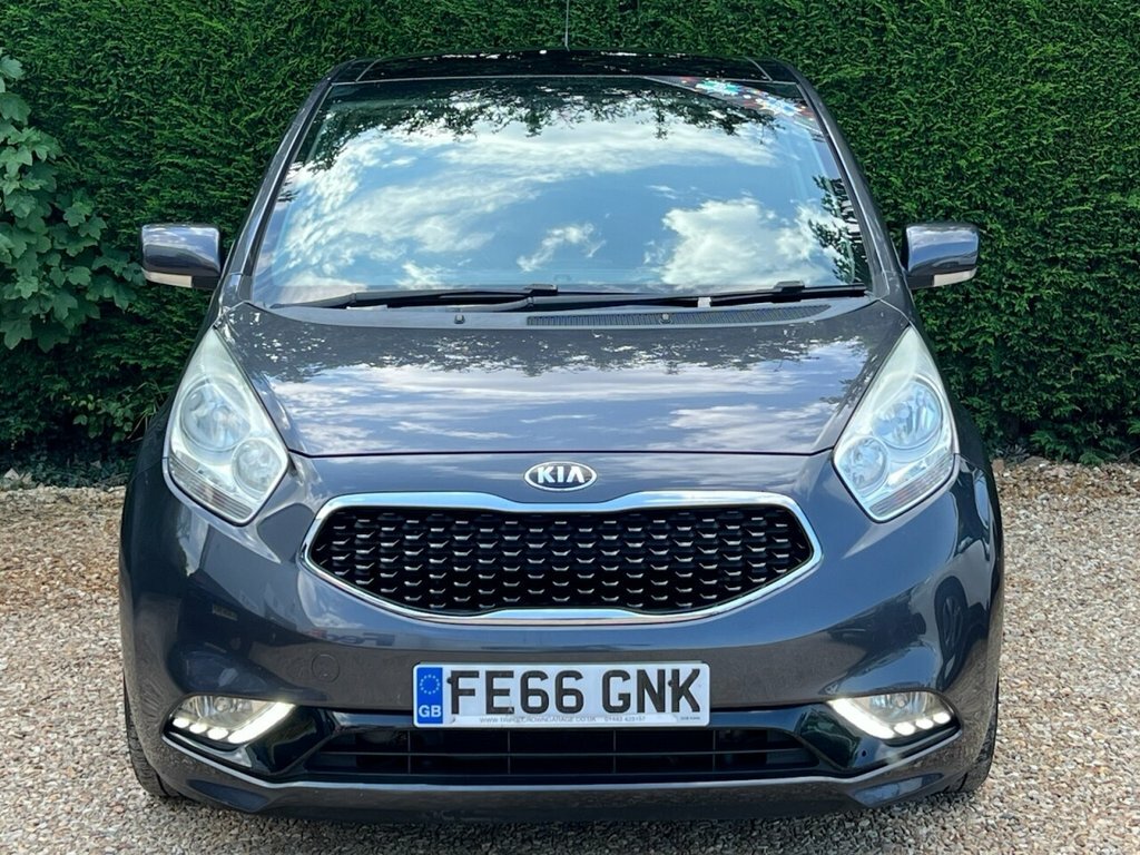 Kia Venga 1.6L 4 Silver #3