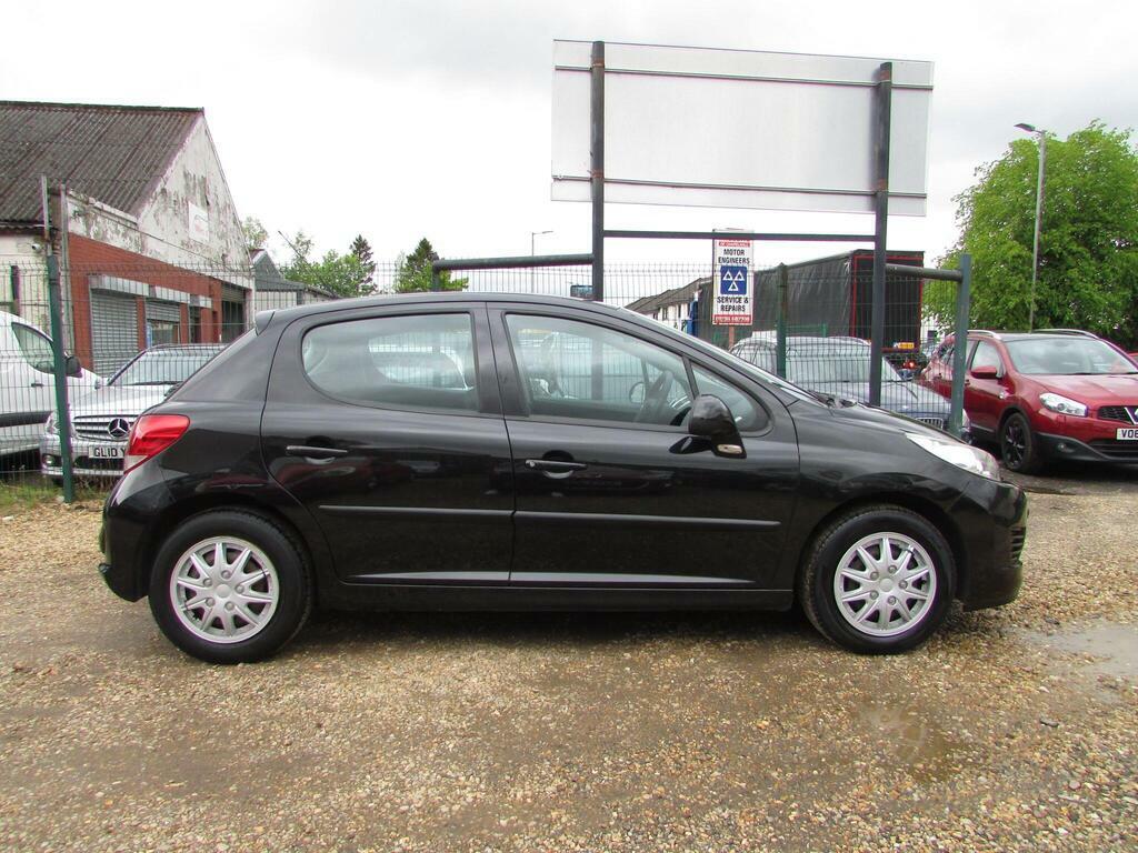 Peugeot 207 1.4 Hdi S Euro 4 Black #2